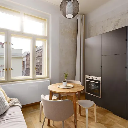 Cozy In Vinohrady Café&culture Zone Apartamento *
